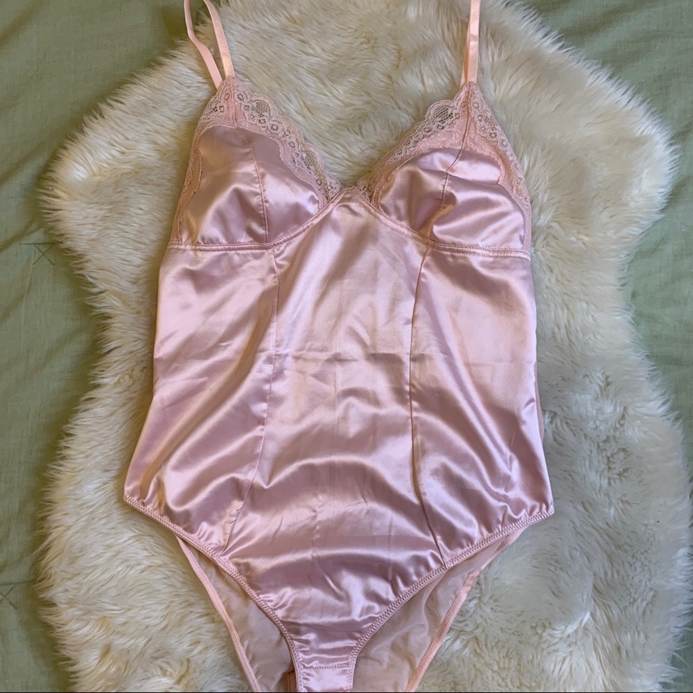 New silk bodysuit size medium